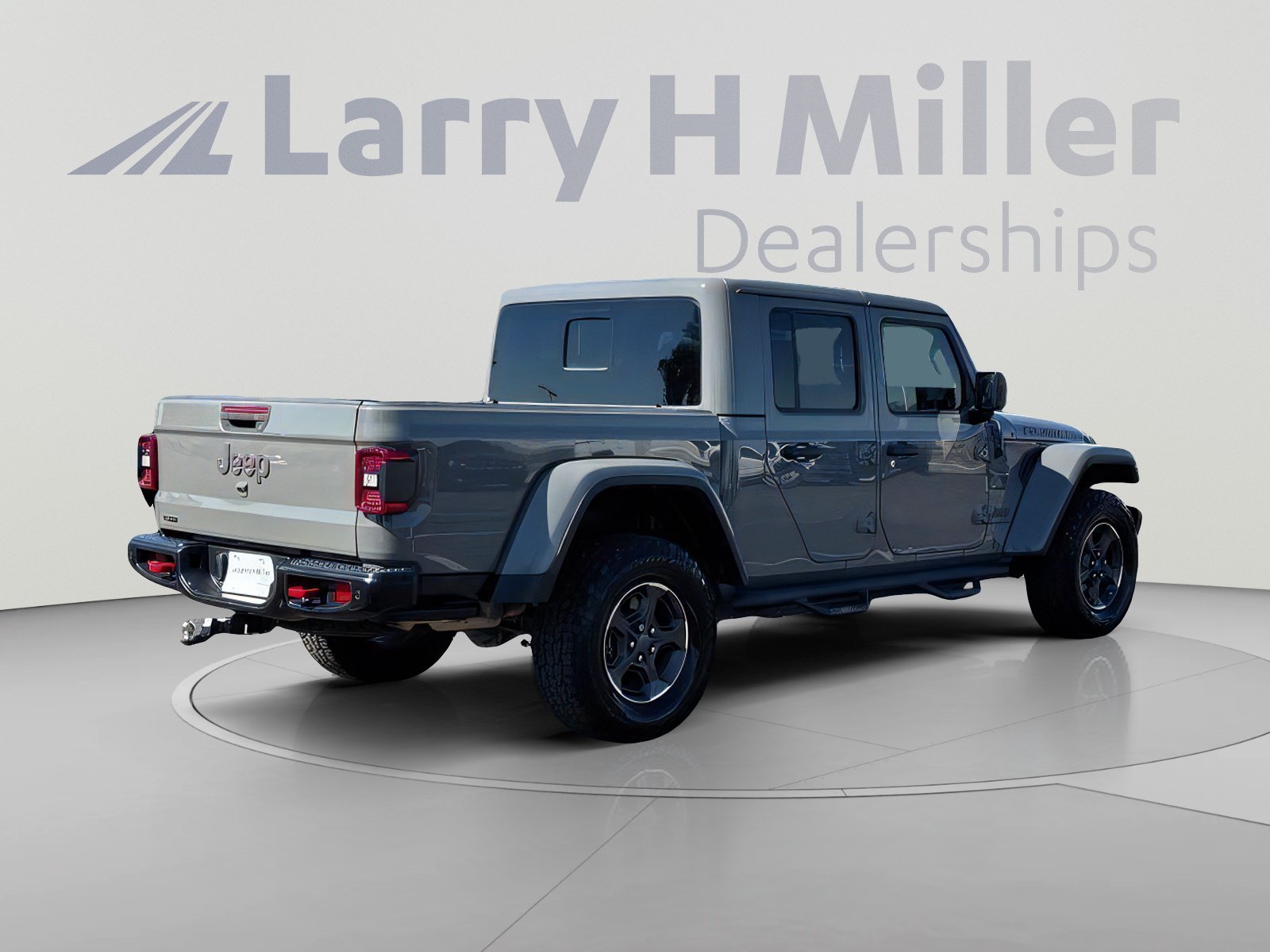 Used 2021 Jeep Gladiator Rubicon AWD/4WD image 6