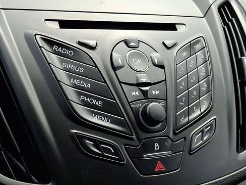 Used 2015 Ford Escape SE AWD/4WD image 17