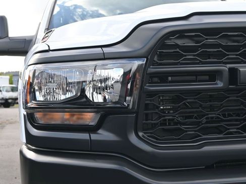 Used 2024 RAM 2500 Tradesman AWD/4WD image 10