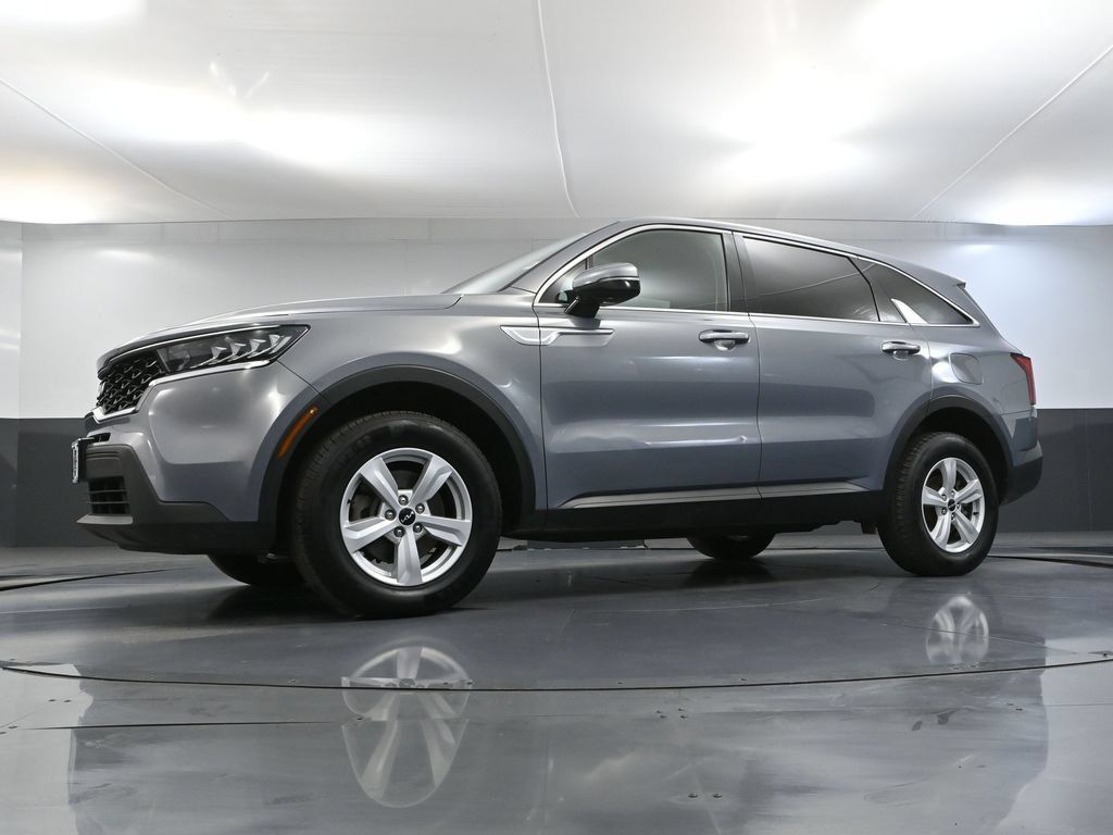 Used 2023 Kia Sorento LX AWD/4WD image 48