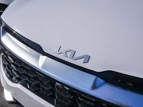 Certified 2023 Kia Sportage SX image 6