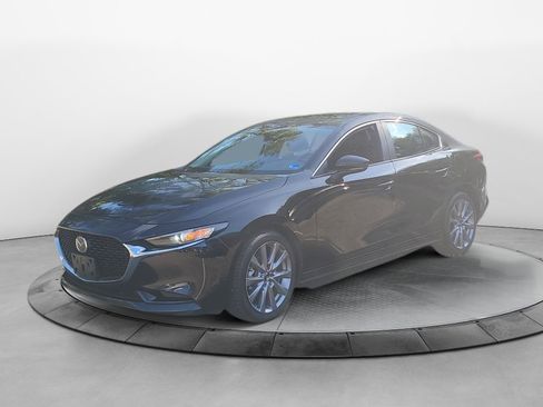 Used 2024 MAZDA MAZDA3 s FWD image 3