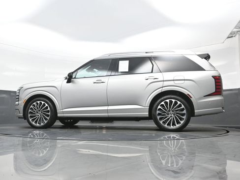 Used 2026 Hyundai Palisade Calligraphy AWD/4WD image 32