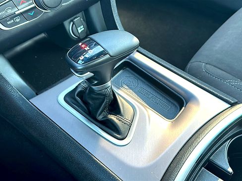 Used 2023 Dodge Charger SXT image 33