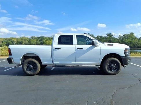 New 2026 RAM 3500 Tradesman image 16