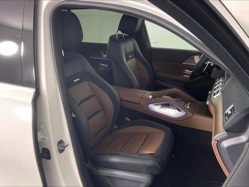 Certified 2025 Mercedes-Benz GLS 63 AMG 4MATIC image 7