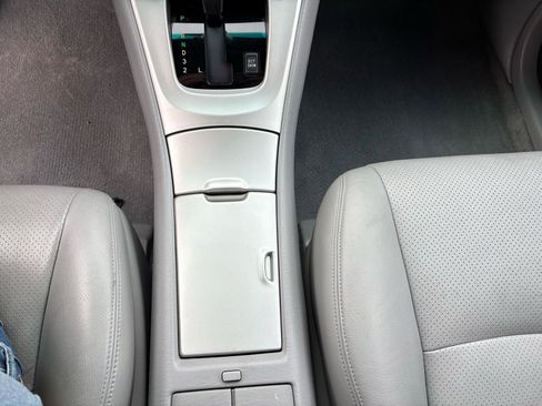 Used 2006 Toyota Highlander 2WD V6 image 16