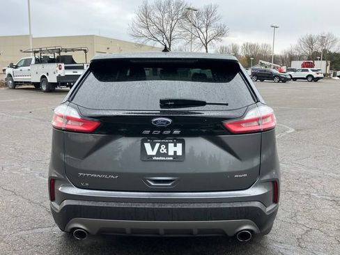 Used 2024 Ford Edge Titanium AWD/4WD image 25