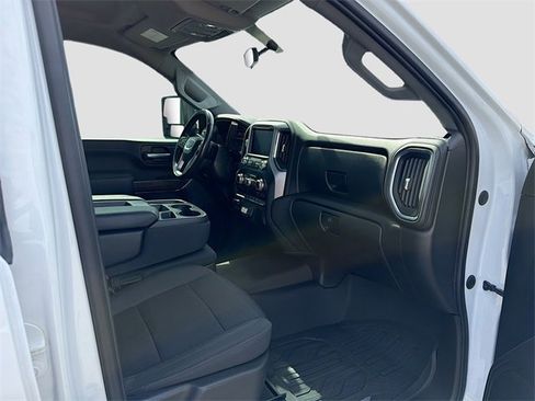 Used 2021 GMC Sierra 2500 SLE w/ SLE Value Package; image 14