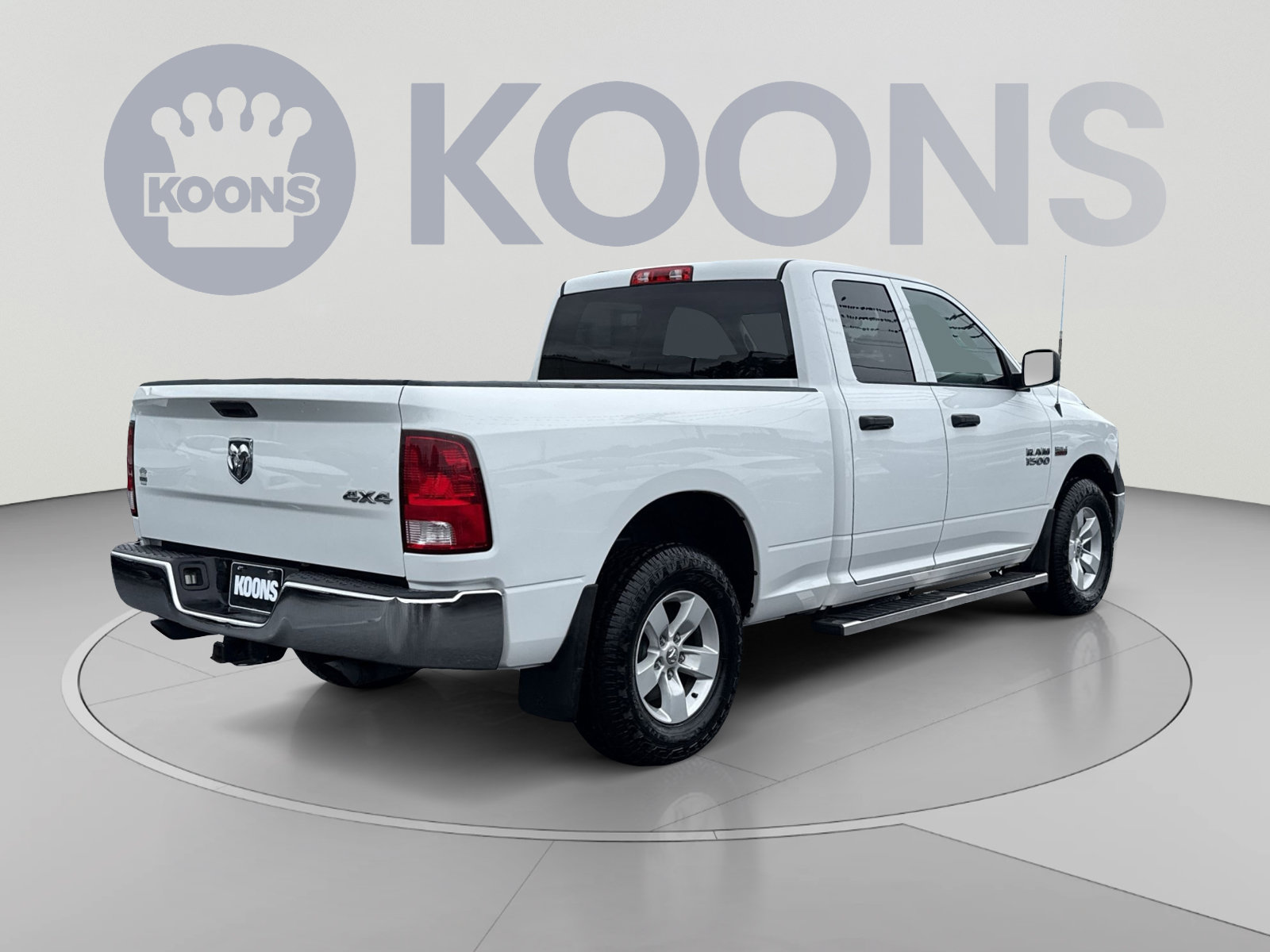 Used 2018 RAM 1500 ST w/ SXT Appearance Group AWD/4WD image 7