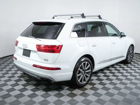 Used 2017 Audi Q7 3.0T Prestige AWD/4WD image 3