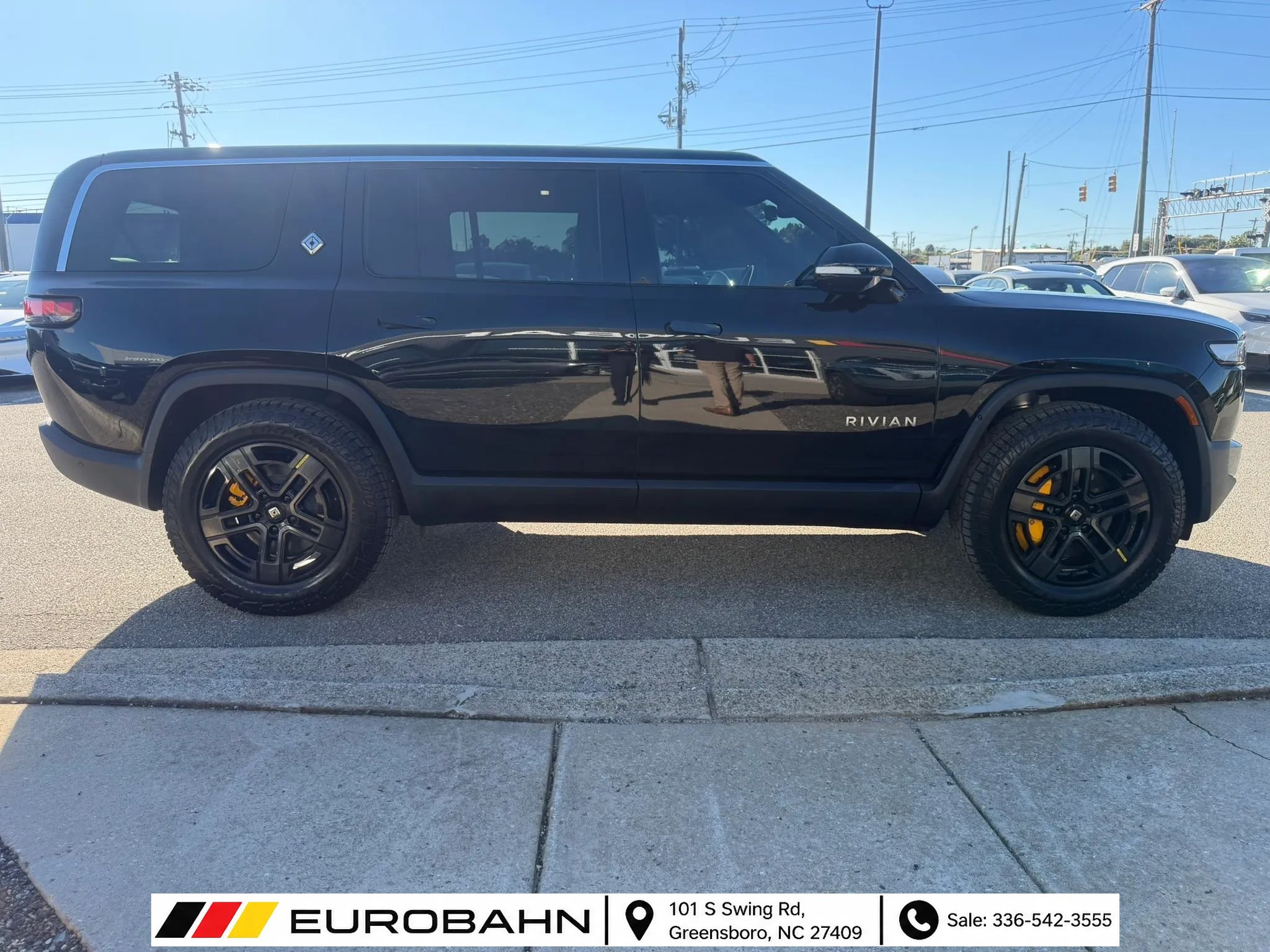 Used 2024 Rivian R1S Adventure Quad AWD/4WD image 18