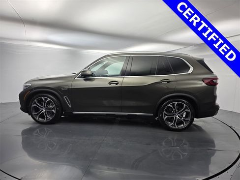 Used 2022 BMW X5 xDrive45e w/ Premium Package image 7