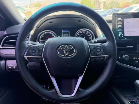 Used 2023 Toyota Camry LE FWD image 17