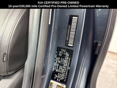 Certified 2024 Kia Carnival EX FWD image 36