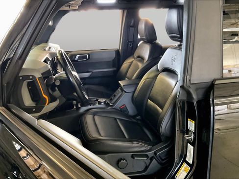 Used 2021 Ford Bronco Badlands AWD/4WD image 7