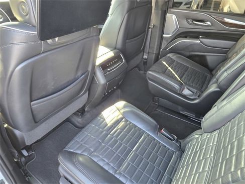 Used 2023 Cadillac Escalade Sport Platinum image 13