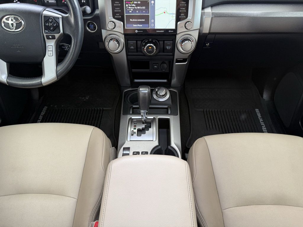 Used 2020 Toyota 4Runner SR5 Premium w/ Moonroof Package AWD/4WD image 23