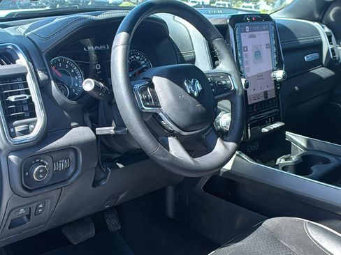 Used 2025 RAM 1500 Laramie AWD/4WD image 23