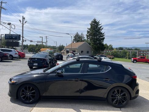 Used 2024 MAZDA MAZDA3 s FWD image 8