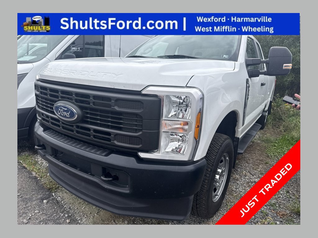 Used 2024 Ford F250 XL AWD/4WD image 1