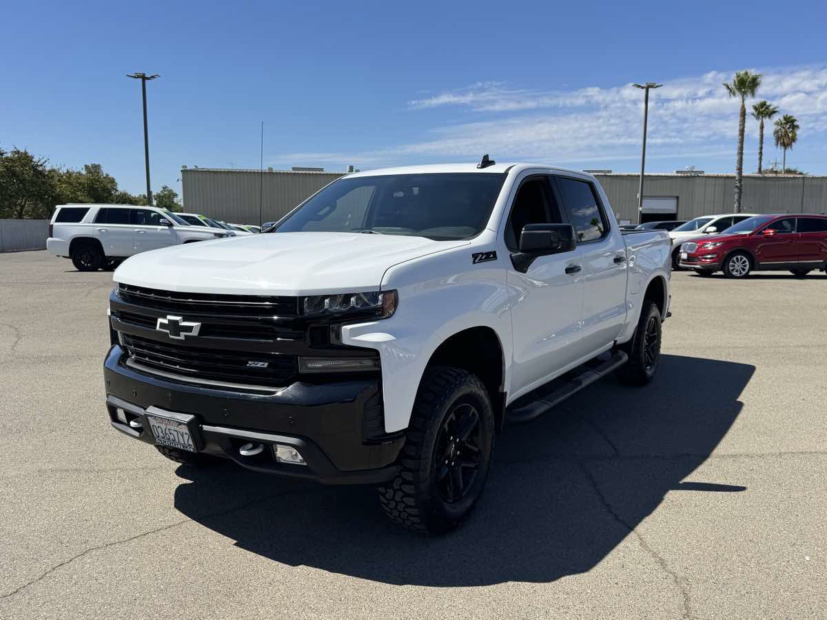 Used 2020 Chevrolet Silverado 1500 LT Trail Boss AWD/4WD image 5