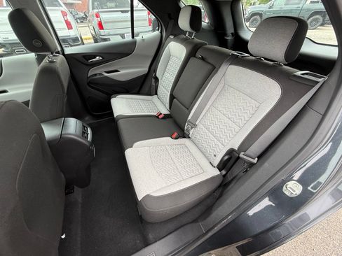 Used 2022 Chevrolet Equinox LS AWD/4WD image 22