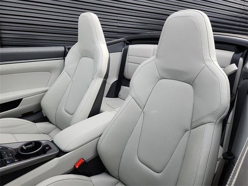 Used 2024 Porsche 911 Carrera S image 5