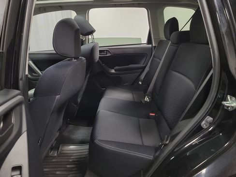 Used 2015 Subaru Forester 2.5i Premium w/ All-Weather Package AWD/4WD image 26