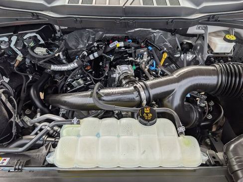 Used 2024 Ford F150 STX image 28