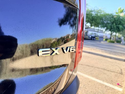 Used 2020 Kia Telluride EX w/ EX Premium Package FWD image 6