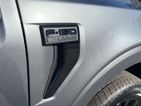 Used 2024 Ford F150 Lariat w/ FX4 Off-Road Package image 11