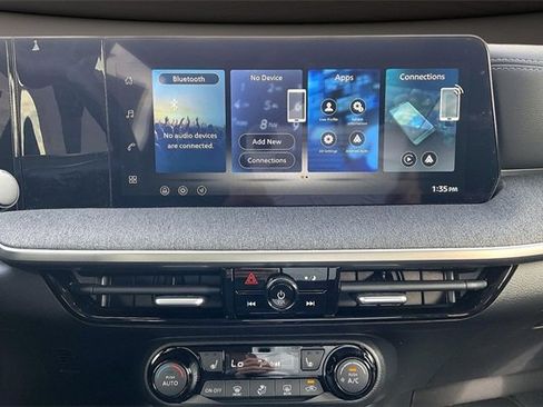 New 2026 Nissan Kicks SV w/ SV Premium Package image 6