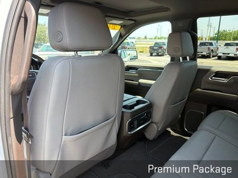 Used 2025 GMC Sierra 1500 SLT w/ SLT Premium Package AWD/4WD image 22