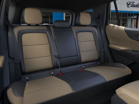 New 2026 Chevrolet Equinox ACTIV w/ Safety and Technology Package image 41