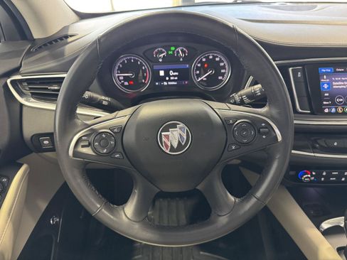 Used 2020 Buick Enclave Premium w/ Sun and Sites Package FWD image 21