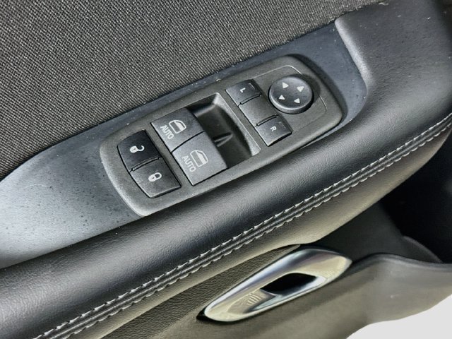 Used 2021 Dodge Challenger R/T Scat Pack RWD image 23