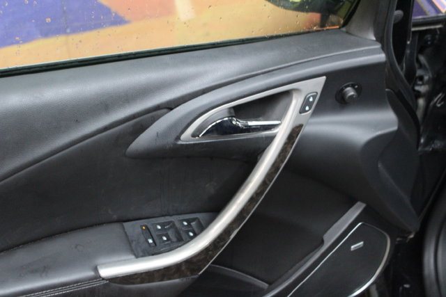 Used 2015 Buick Verano Premium FWD image 13