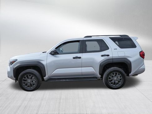 Certified 2025 Toyota 4Runner SR5 image 5