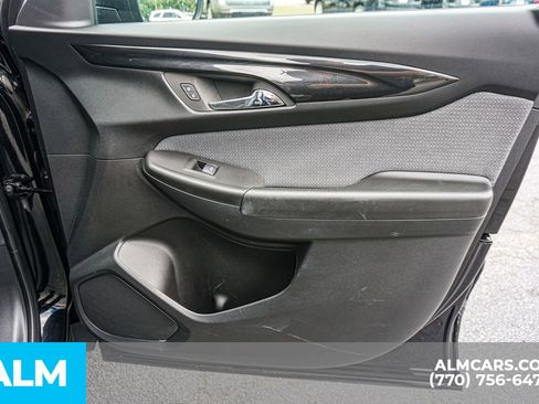 Used 2025 Chevrolet TrailBlazer LT FWD image 46