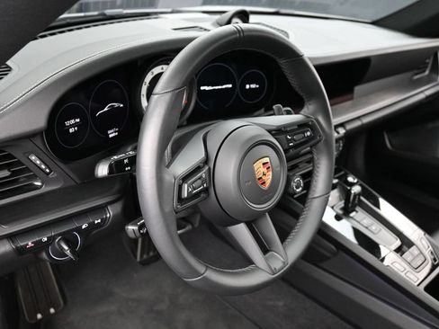 Certified 2024 Porsche 911 Carrera GTS RWD image 17