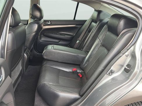 Used 2011 INFINITI G25 x w/ Moonroof Pkg AWD/4WD image 19