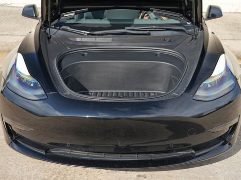 Used 2022 Tesla Model 3 RWD image 8