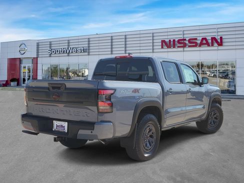 New 2026 Nissan Frontier PRO-4X w/ Tow Package AWD/4WD image 5