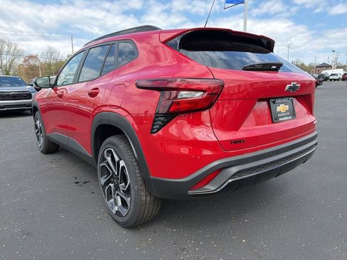 New 2026 Chevrolet Trax RS FWD image 3
