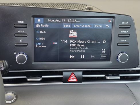 Used 2023 Hyundai Elantra SEL FWD image 12