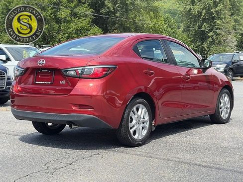 Used 2016 Scion iA FWD image 6
