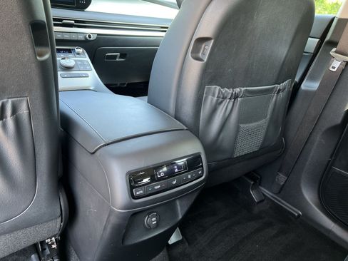 Used 2025 Hyundai Palisade SEL AWD/4WD image 35