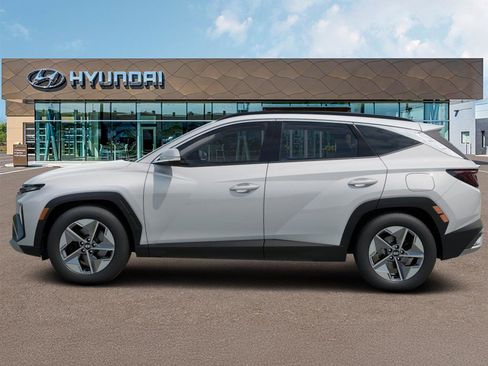 New 2026 Hyundai Tucson SEL image 2