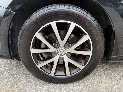 Used 2018 Volkswagen Jetta SE FWD image 37